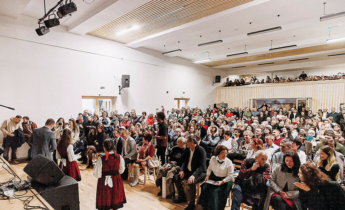 Újjáélesztett közösségi tér